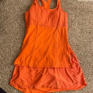 Cute tennis set - top (with built in bra) and skort/skirt w shorts